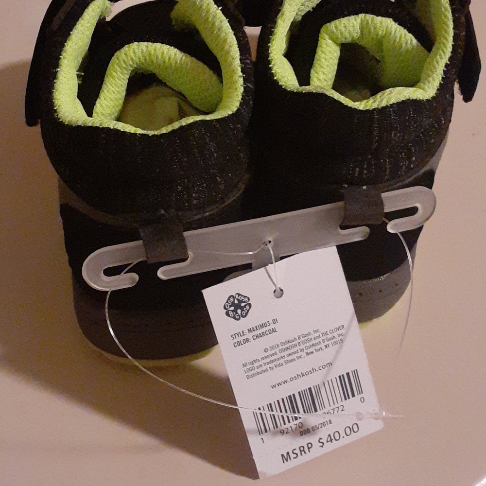 Shoes - Picture 3 of 4